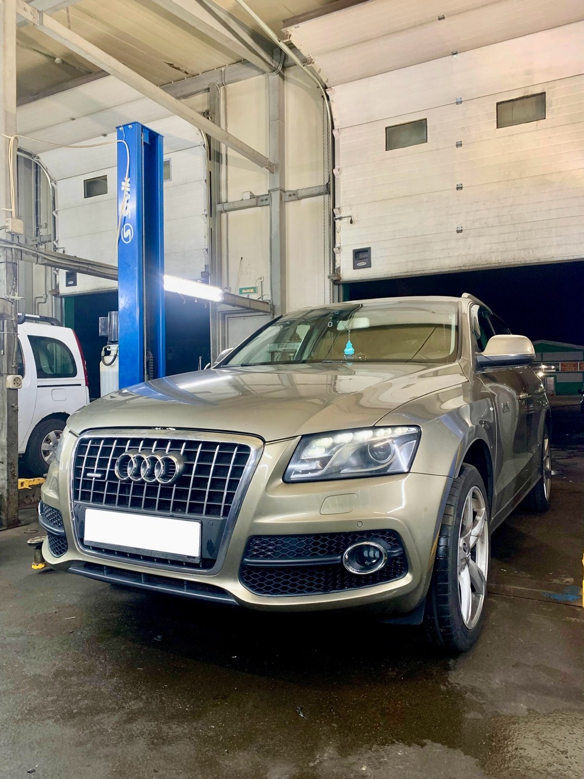 Audi Q5 2.0 TFSI Stage 1 мотор и DSG